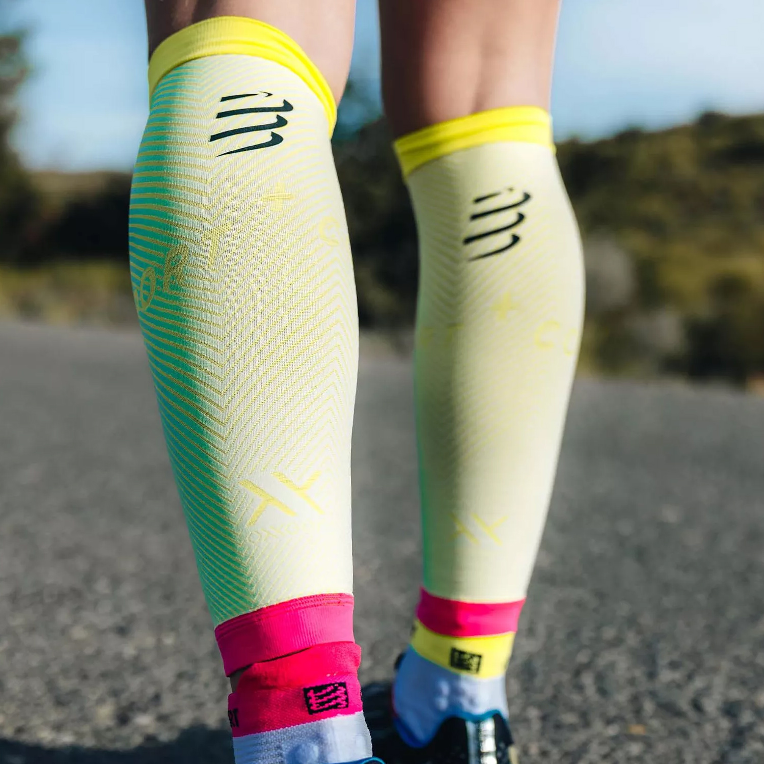 Compressport Calf Compression Sleeves R2 – City Park Runners
