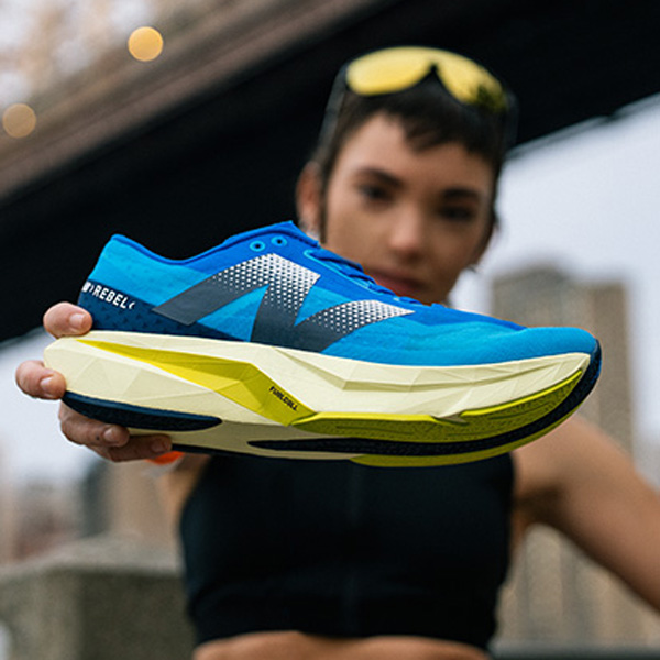 New Balance FuelCell Rebel V4 Innovazione e Performance a confronto