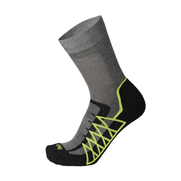 Running Socks Mico Extra Dry Outlast Medium Weight Socks  Grigio Melange CA 3063 330